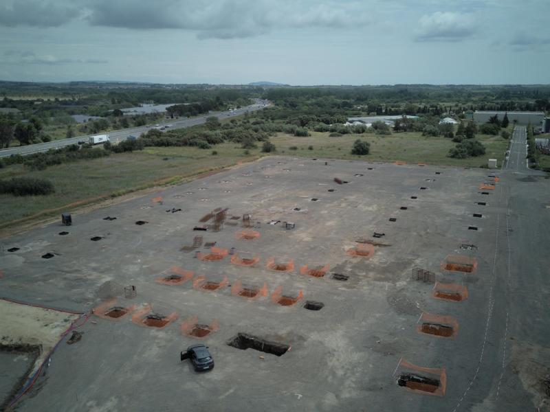 Centre commercial Helios Bessan KP1 Bâtiments